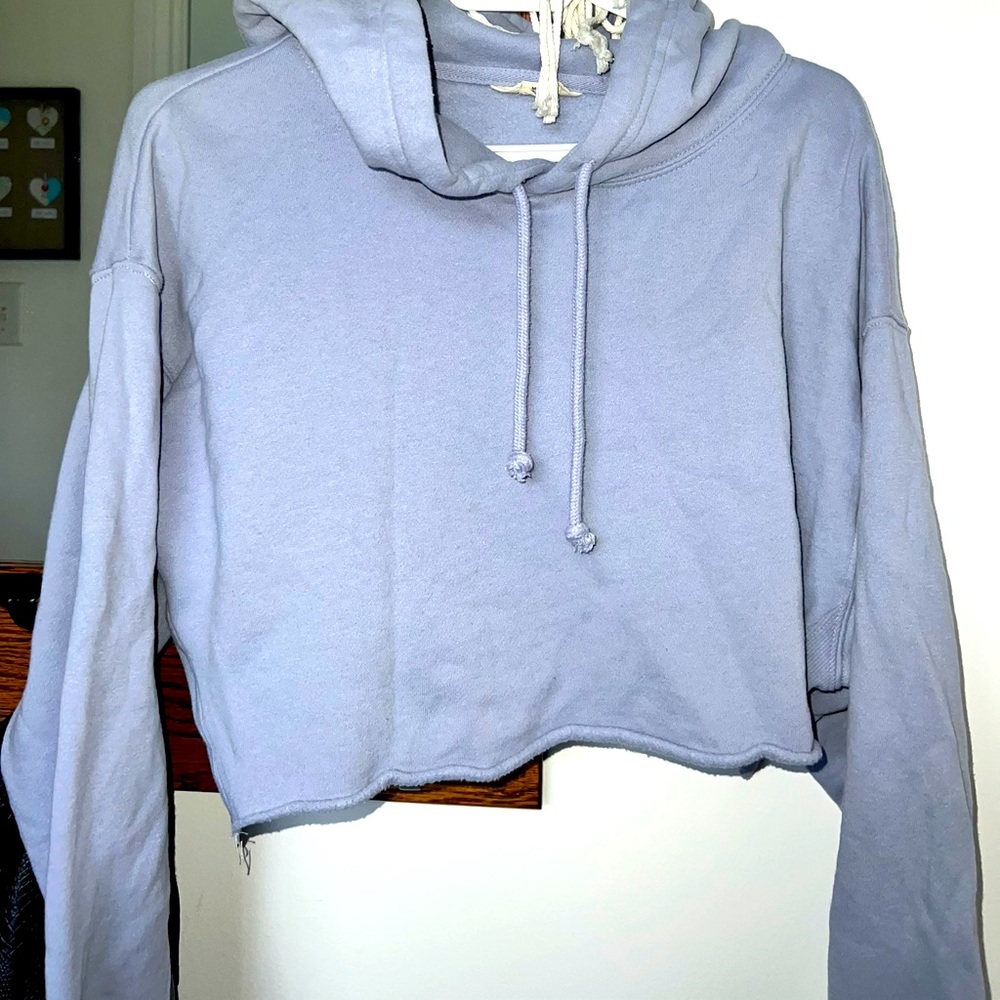 AERO crop hoodie